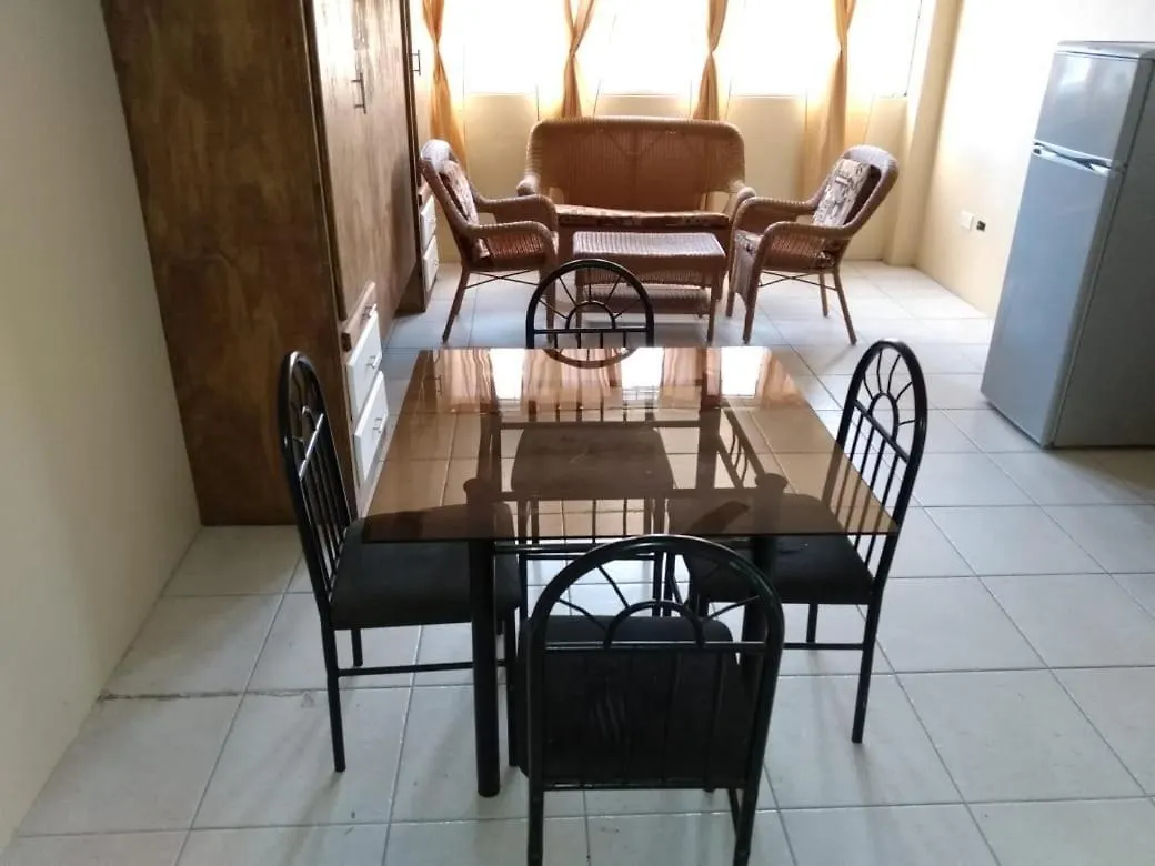 Aaron'S House Lejlighed Castries 0*,